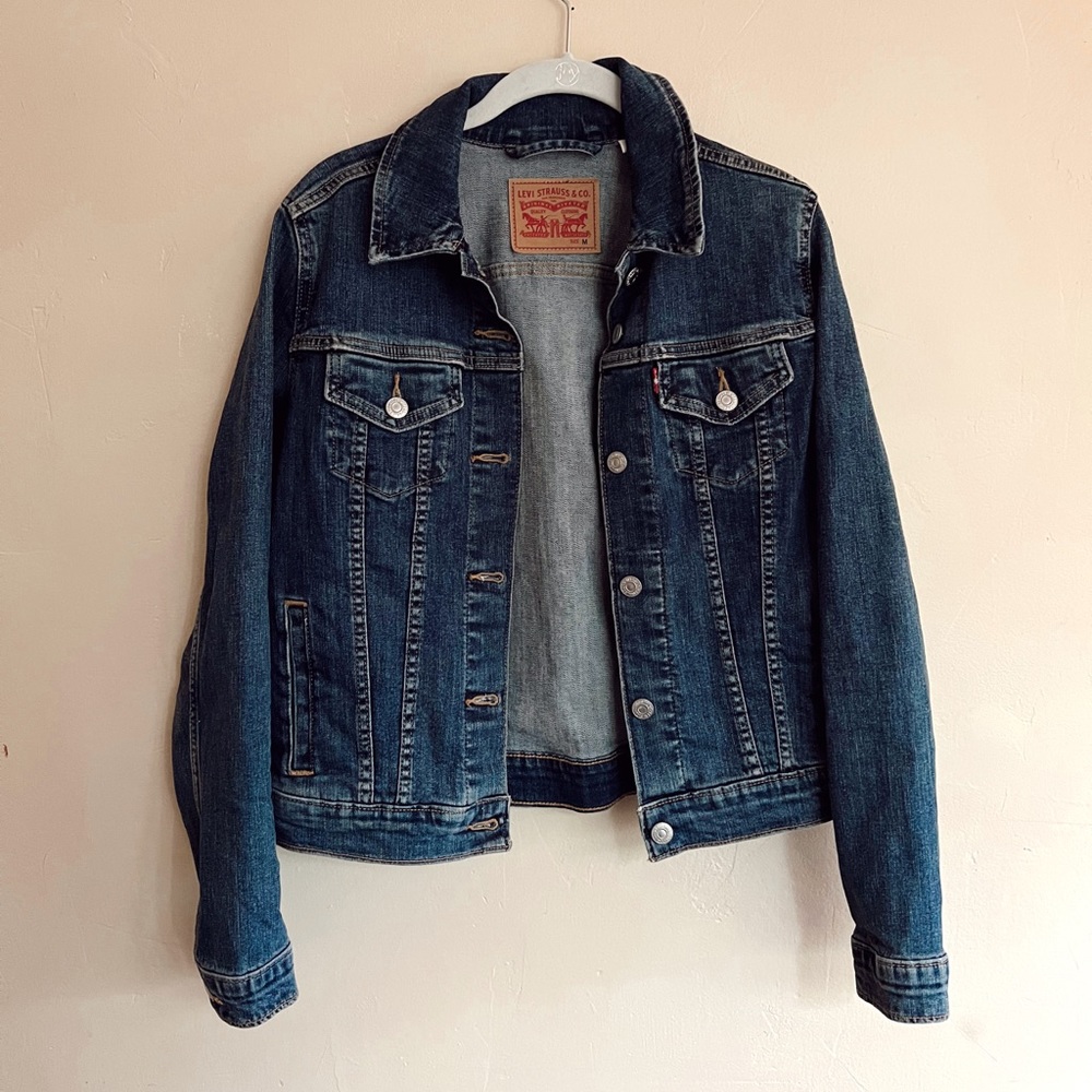 Levi’s | Jean jacket | size Medium